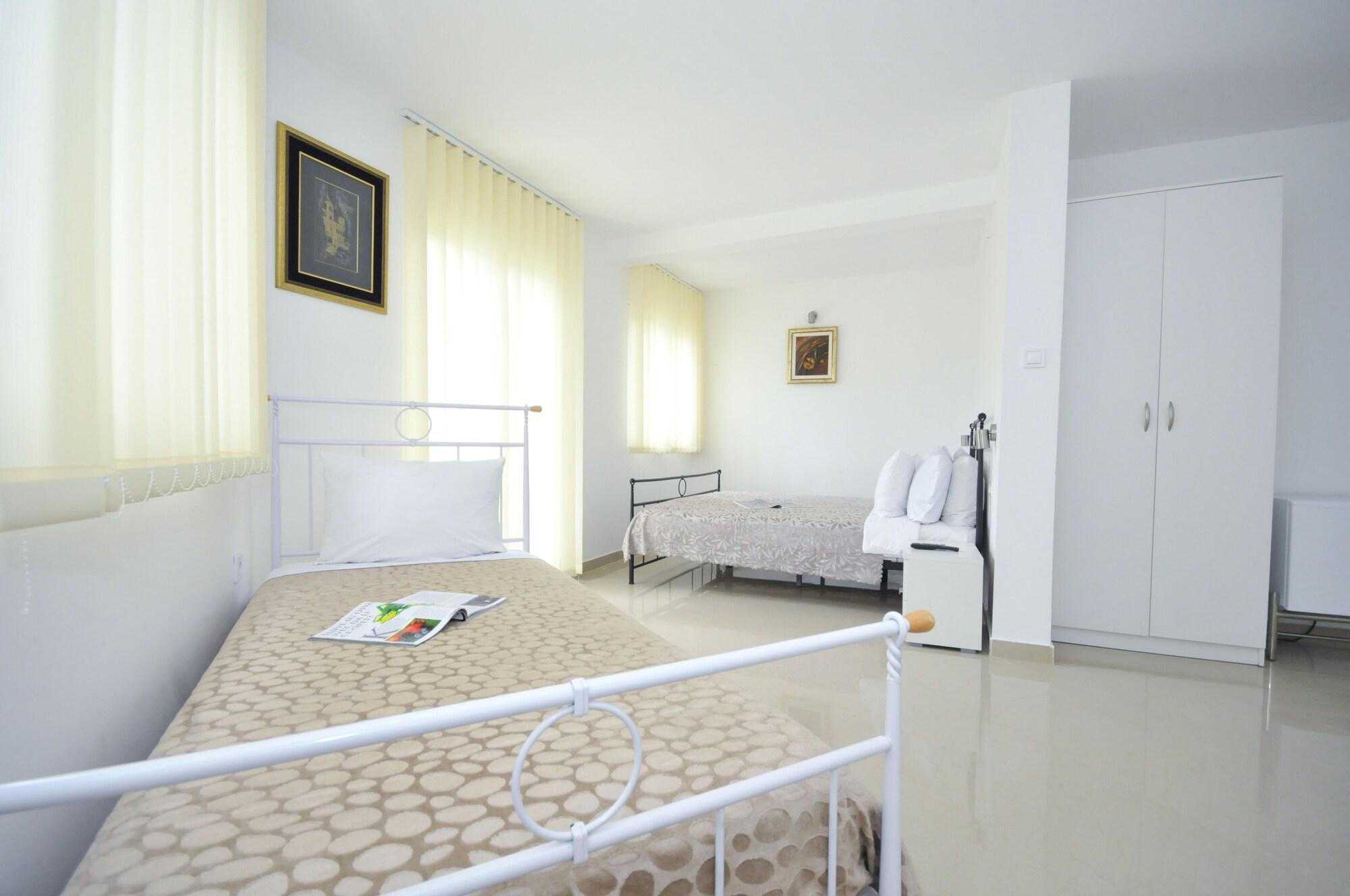 Oaza Hotel 3*