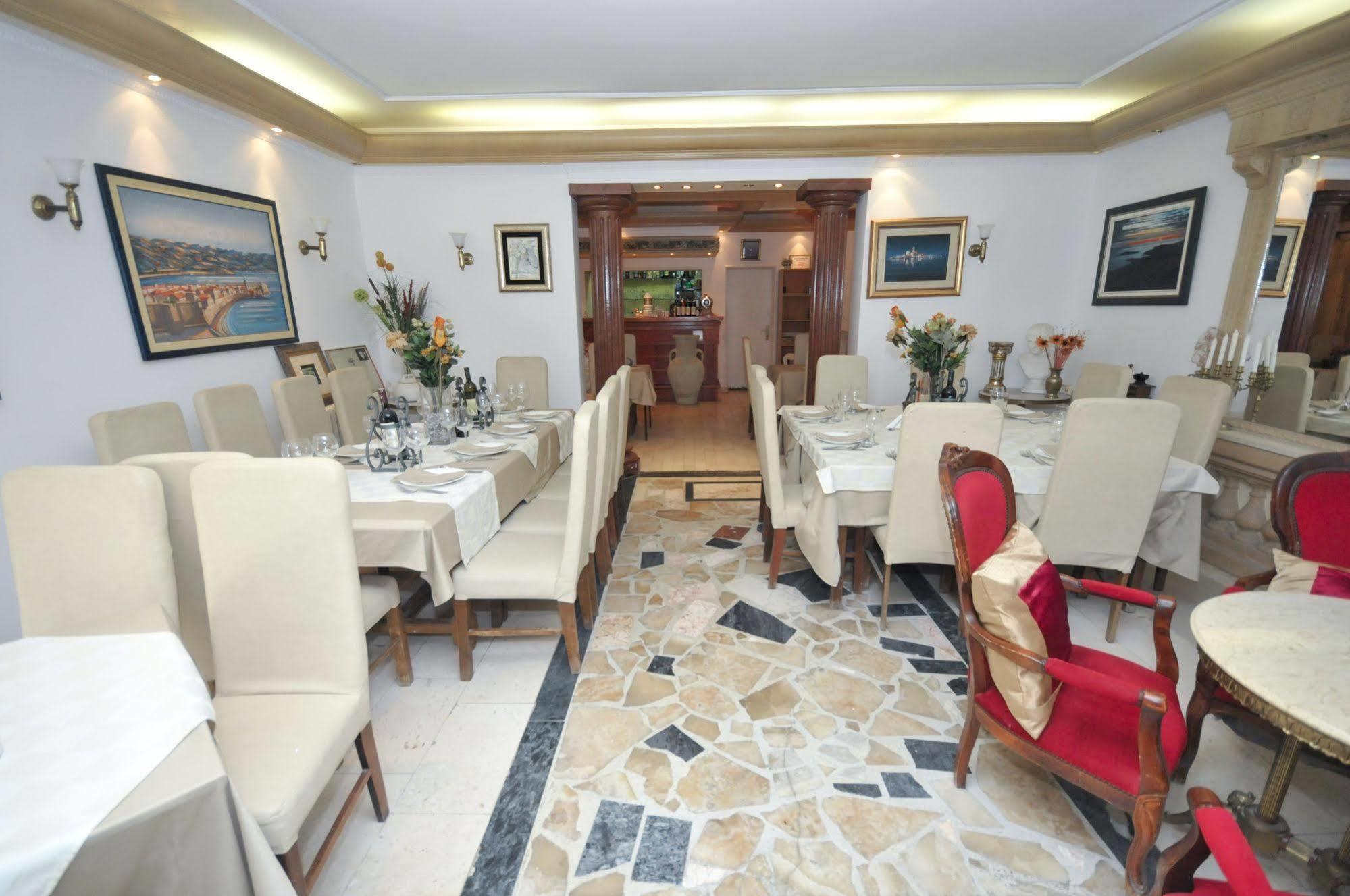 Hotel Oaza Budva