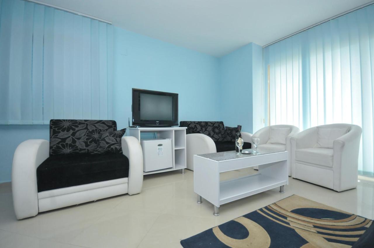 Hotel Oaza