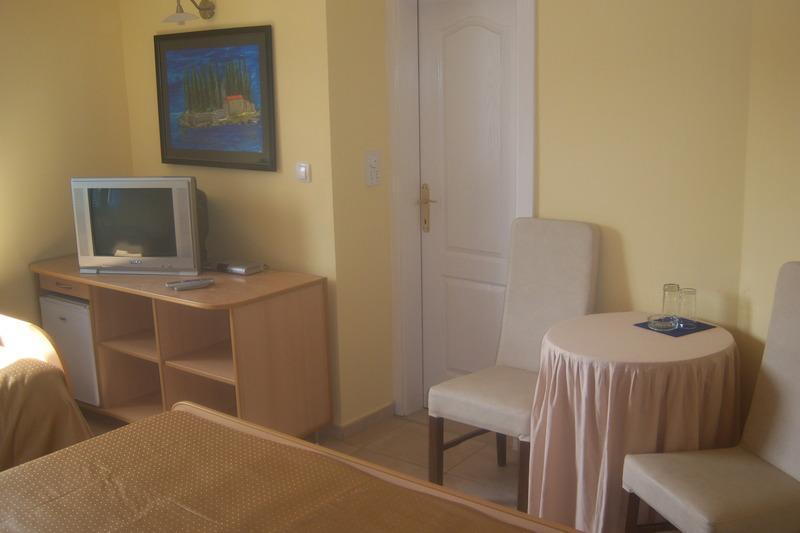 Hotel Oaza 3*